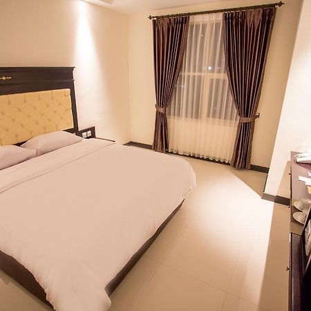 Same Hotel Маланг Екстер'єр фото