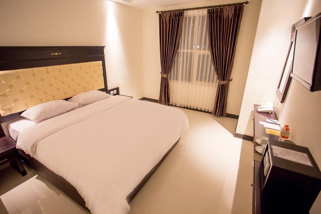 Same Hotel Маланг Екстер'єр фото
